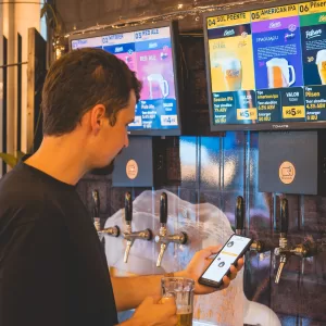 experiência de chope self service com sistema Beerpass